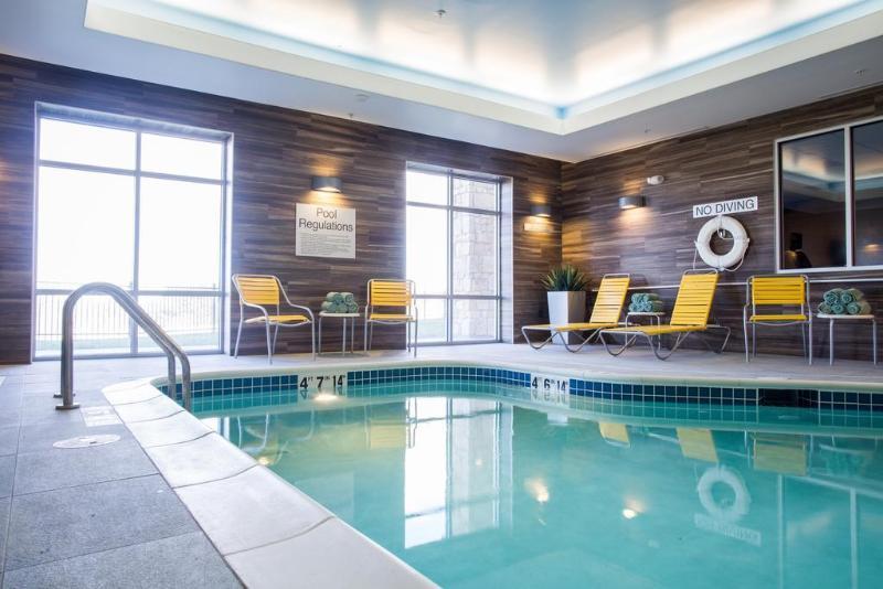 Fairfield Inn & Suites By Marriott Lincoln Southeast Eksteriør billede