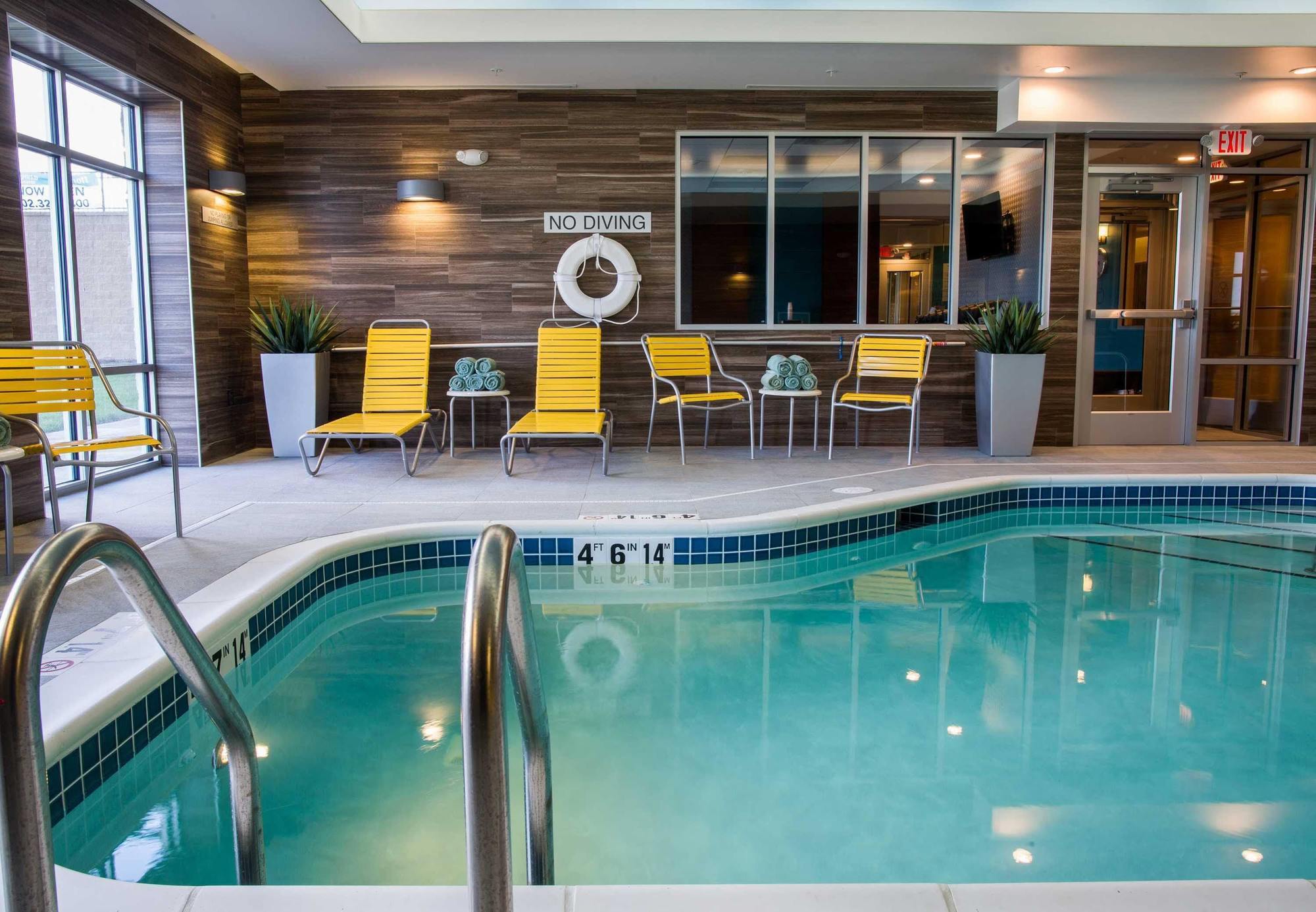 Fairfield Inn & Suites By Marriott Lincoln Southeast Eksteriør billede