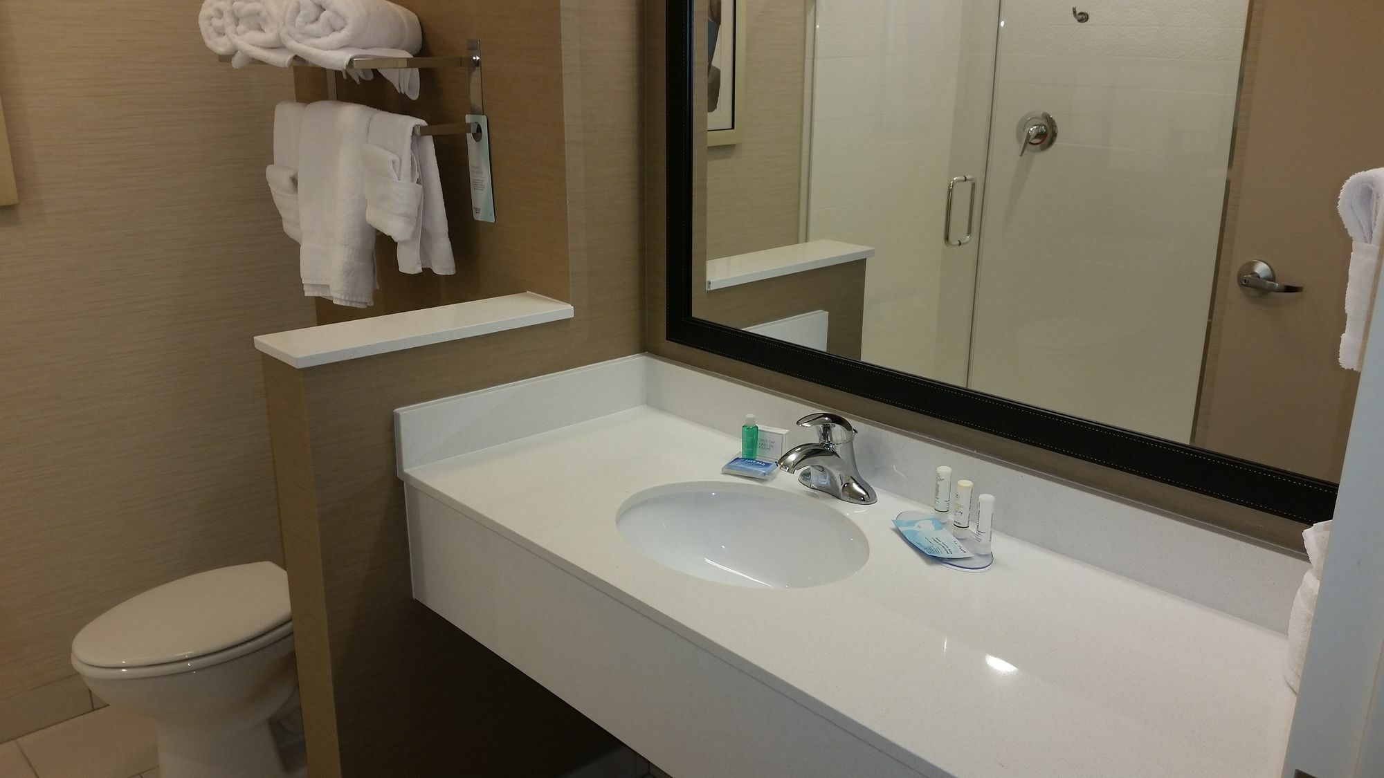 Fairfield Inn & Suites By Marriott Lincoln Southeast Eksteriør billede